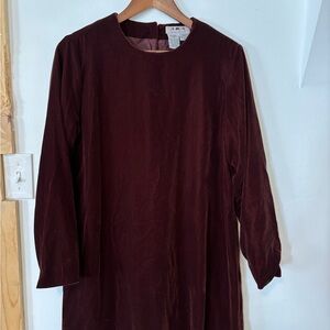 Elegant Burgundy Velvet Dress